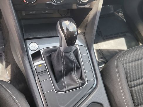 Used 2024 Volkswagen Tiguan S image 26