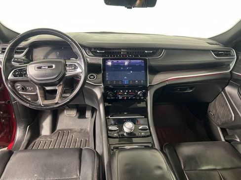 Used 2023 Jeep Grand Cherokee L Overland w/ Advanced Protech Group III AWD/4WD image 25