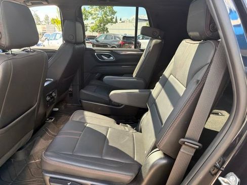 Used 2024 Chevrolet Tahoe RST w/ Luxury Package AWD/4WD image 30