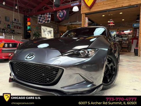 Used 2019 MAZDA MX-5 Miata RF Club RWD image 1