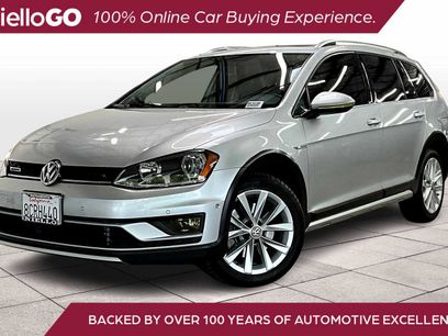 Used 2017 Volkswagen Golf Alltrack SE
