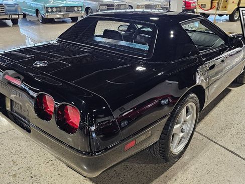 Used 1994 Chevrolet Corvette Convertible image 4
