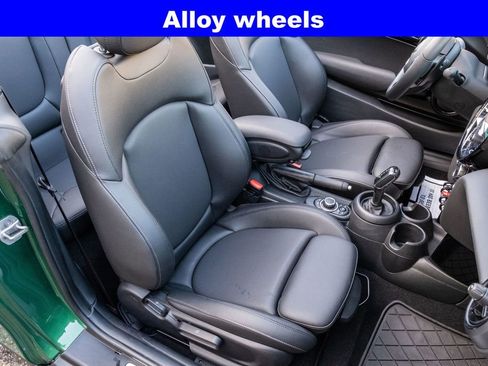 Used 2023 MINI Cooper S image 27