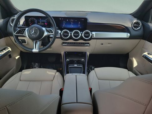 Certified 2026 Mercedes-Benz GLB 250 image 22