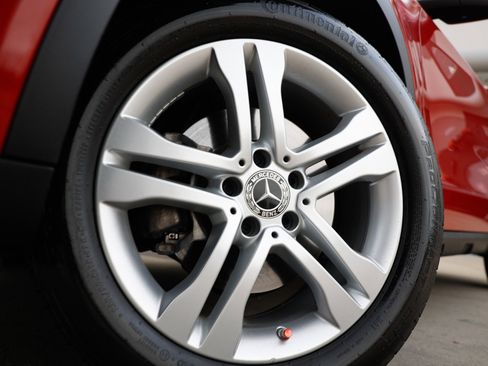 Used 2018 Mercedes-Benz GLA 250 image 30