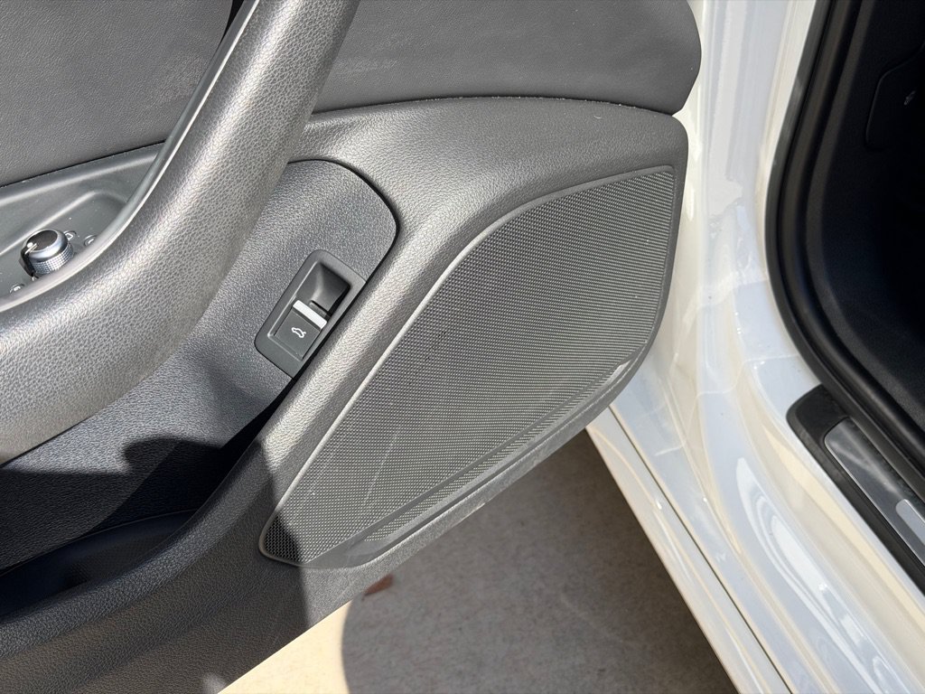 Used 2020 Audi A4 2.0T Premium w/ Convenience Package FWD image 28