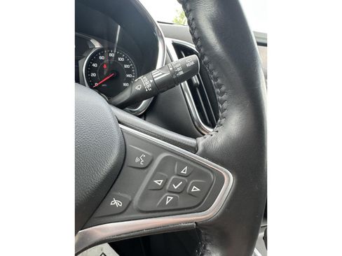 Used 2022 Chevrolet Equinox LT AWD/4WD image 45