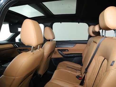 Certified 2025 MAZDA CX-70 3.3 Turbo S w/ Premium Plus image 30