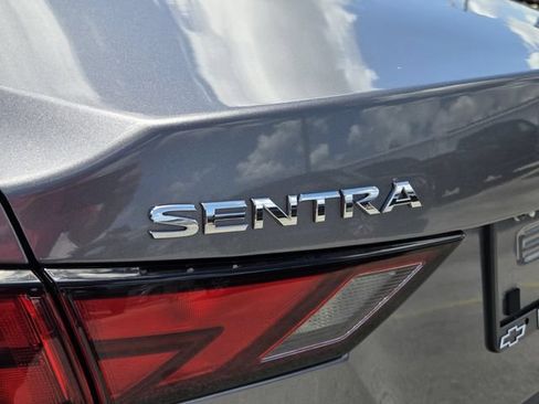 Used 2024 Nissan Sentra SV FWD image 11