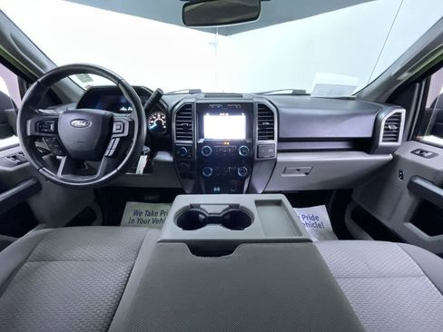 Used 2017 Ford F150 XLT w/ Equipment Group 302A Luxury image 18