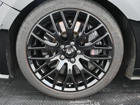 Used 2020 Ford Mustang GT Premium w/ GT Performance Package RWD image 41