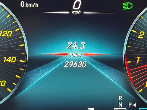 Used 2023 Mercedes-Benz C 300 Coupe image 22