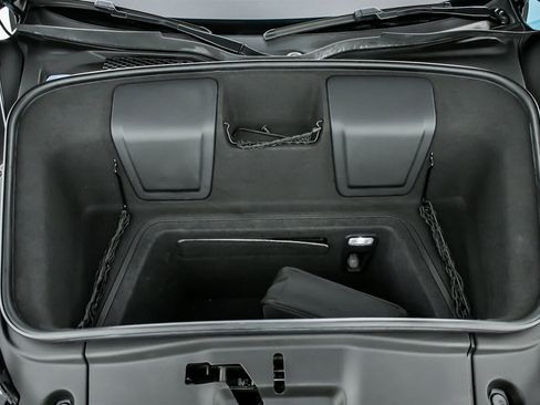 Used 2017 Audi R8 V10 image 18