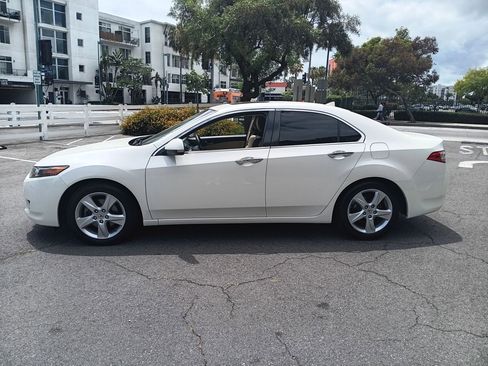 Used 2010 Acura TSX Sedan FWD image 5