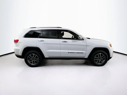 Used 2022 Jeep Grand Cherokee Limited image 4