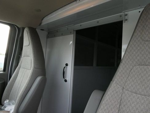 New 2025 GMC Savana 3500 w/ Power Convenience Package RWD image 36