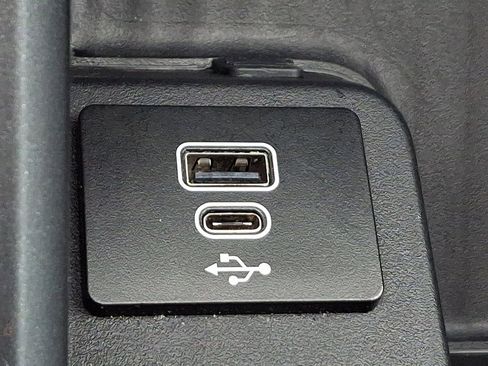 Certified 2025 Ford Expedition Max Active AWD/4WD image 25