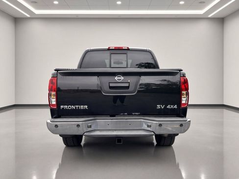 Used 2019 Nissan Frontier SV w/ Value Truck Package AWD/4WD image 4