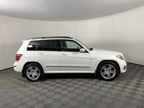 Used 2013 Mercedes-Benz GLK 250 BlueTEC 4MATIC w/ Premium 1 Pkg image 2