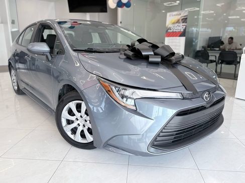 Used 2024 Toyota Corolla LE FWD image 3