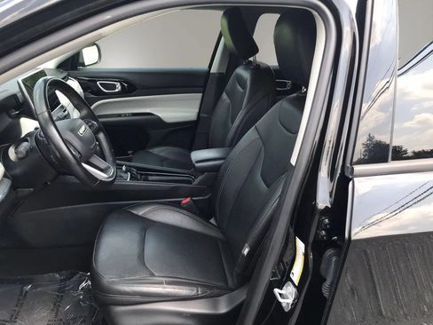 Used 2022 Jeep Compass Limited AWD/4WD image 31