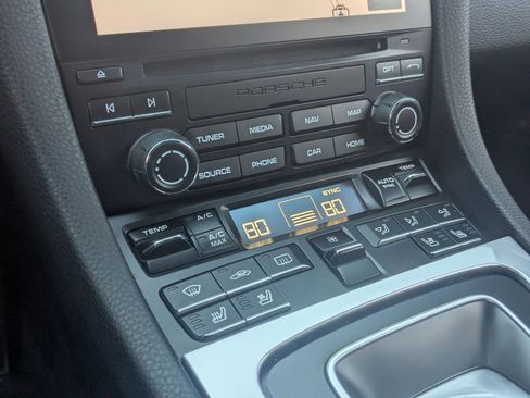 Used 2017 Porsche 911 Carrera S image 27