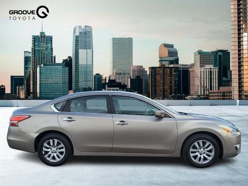 Used 2014 Nissan Altima 2.5 S image 7