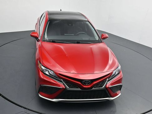 Used 2022 Toyota Camry XSE w/ Navigation Package FWD image 10