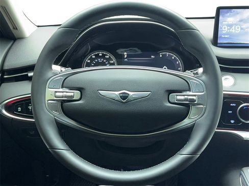 Used 2023 Genesis GV70 2.5T w/ Advanced Package image 17