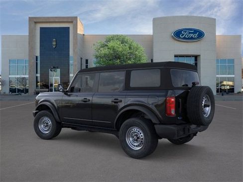 New 2025 Ford Bronco 4-Door image 4