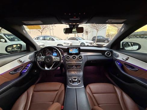 Used 2019 Mercedes-Benz C 300 Sedan image 8