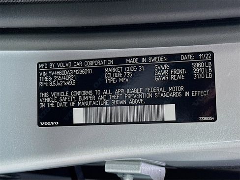 Used 2023 Volvo XC60 T8 Ultimate image 27