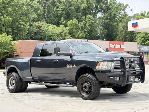 Used 2013 RAM 3500 Big Horn AWD/4WD image 3