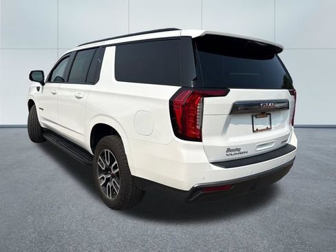 Used 2024 GMC Yukon XL AT4 w/ Technology Package AWD/4WD image 2