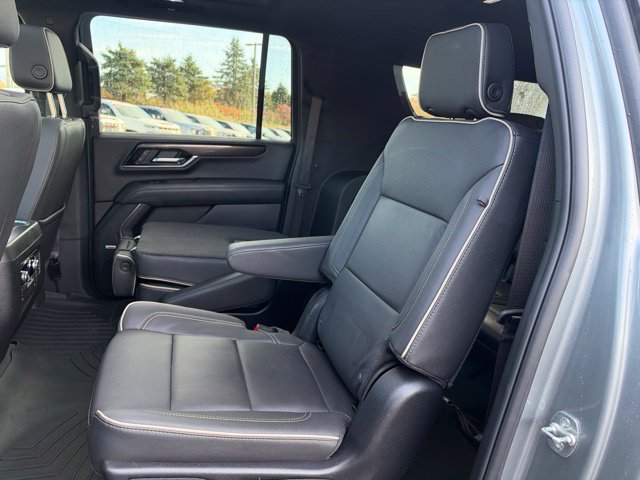 Used 2025 GMC Yukon XL Elevation w/ Technology Package AWD/4WD image 22
