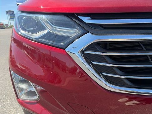 Used 2019 Chevrolet Equinox Premier FWD image 12