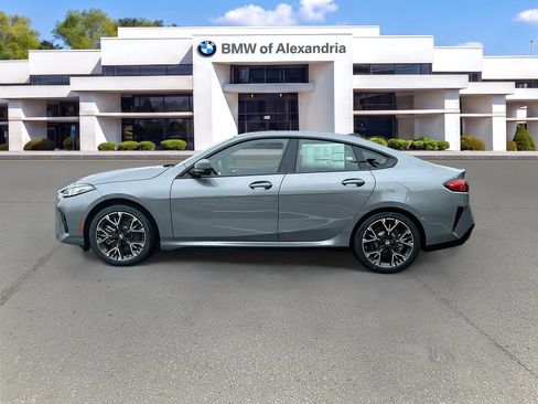 Used 2026 BMW 228i xDrive w/ Premium Package AWD/4WD image 4