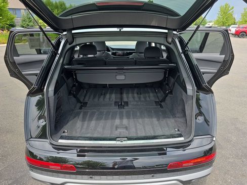 Used 2025 Audi Q7 2.0T Premium w/ Convenience Package AWD/4WD image 15