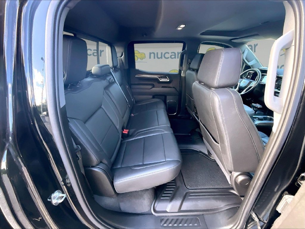 Used 2022 Chevrolet Silverado 1500 RST w/ Redline Edition AWD/4WD image 16