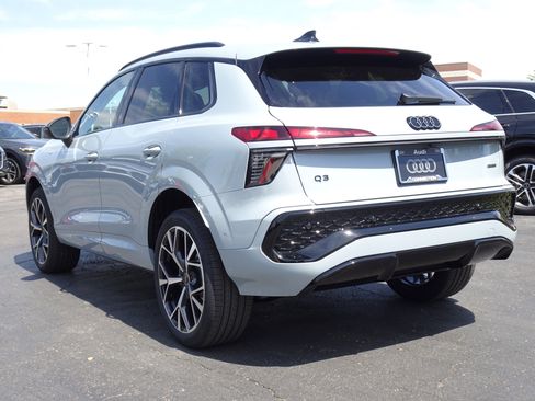 New 2026 Audi Q3 quattro 2.0T AWD/4WD image 3