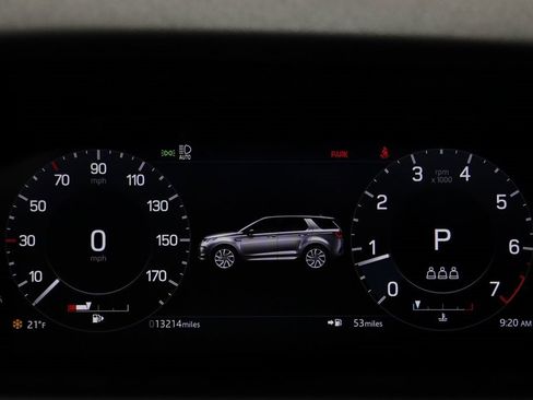 Used 2022 Land Rover Discovery Sport SE image 8