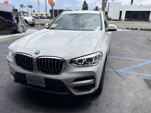 Used 2021 BMW X3 sDrive30i RWD image 2