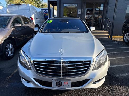 Used 2015 Mercedes-Benz S 550 4MATIC Sedan image 9