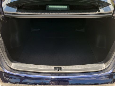 Used 2023 Toyota Corolla LE FWD image 8
