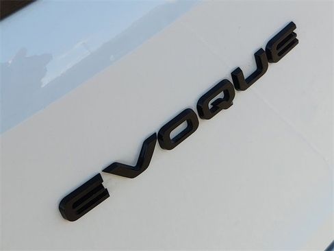Used 2025 Land Rover Range Rover Evoque S image 12