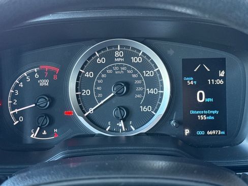 Used 2021 Toyota Corolla LE w/ Carpet Mat Package (TMS) image 27