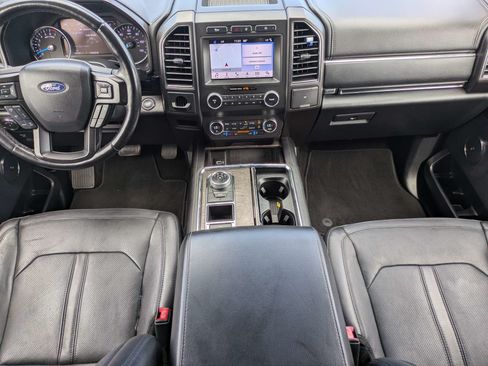 Used 2019 Ford Expedition Limited w/ Equipment Group 301A RWD image 11