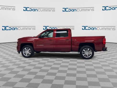 Used 2018 Chevrolet Silverado 1500 LT w/ All Star Edition AWD/4WD image 5