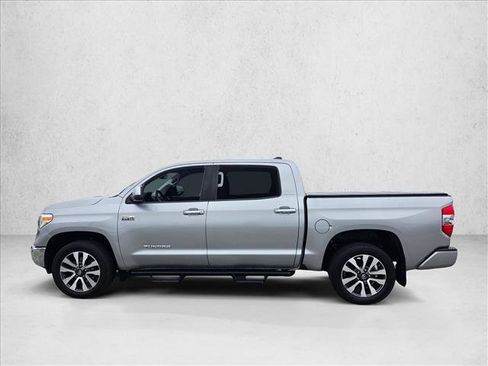 Used 2020 Toyota Tundra Limited w/ Limited Premium Package AWD/4WD image 8