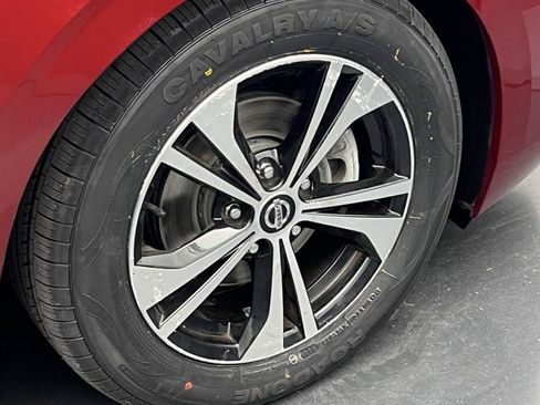 Used 2020 Nissan Sentra SV FWD image 37